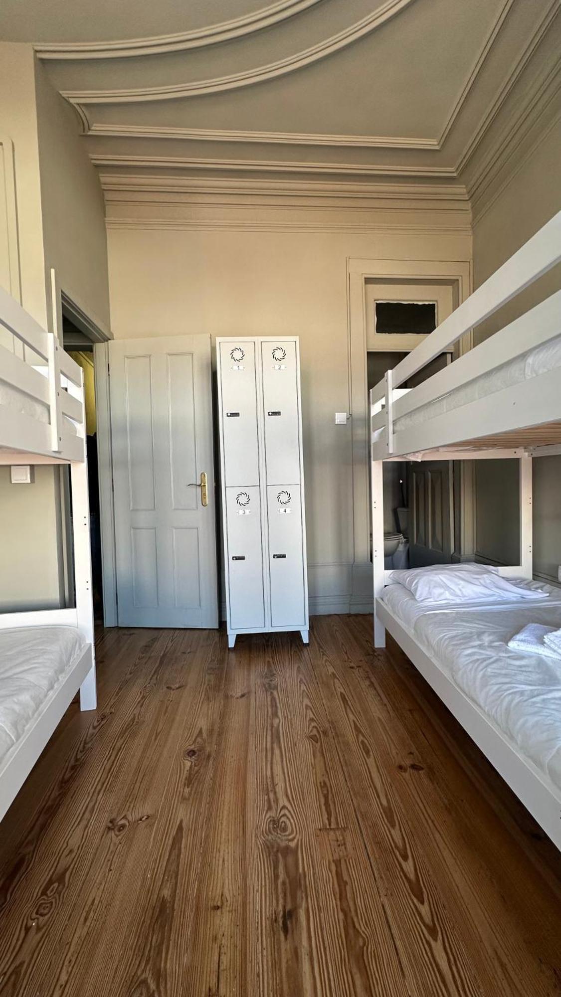 A Beira Hostel Aveiro Buitenkant foto